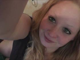 Vorschaubild vom Privatporno mit dem Titel "Soll ich Dir von Deiner Frau ausrichten..." von sexyvenushuegel