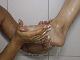 For foot fetishists - The foot shower