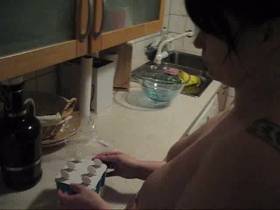 PisseEis neighbor foisted