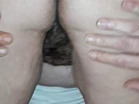 Hairy pee with pull apart and pups