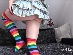 Naughty girl asks you to squirt!